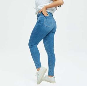 NWOT American Eagle Jegging skinny leg plus size